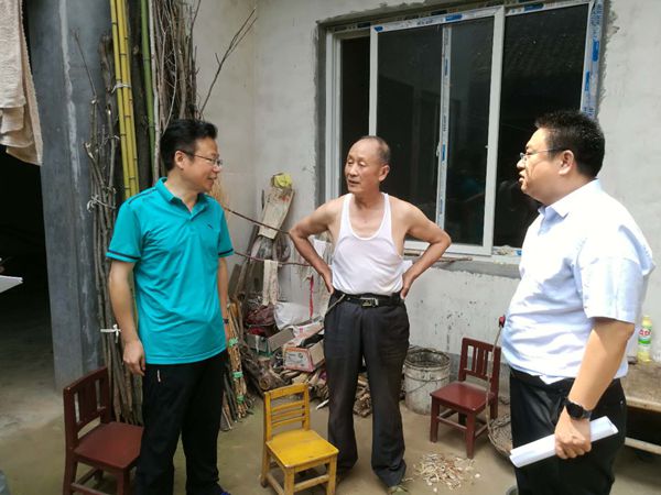 5b432c9abf0c0.jpg 5b432c9abf0c0.jpg