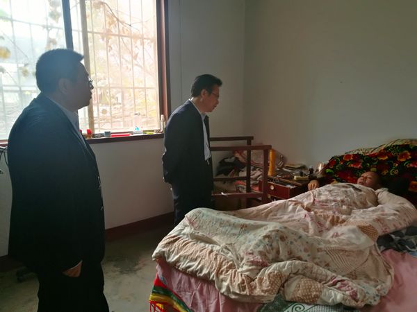 5bc68191759e8.jpg 5bc68191759e8.jpg