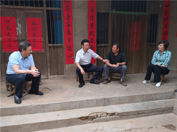 5cee3e718b780.png 5cee3e718b780.png