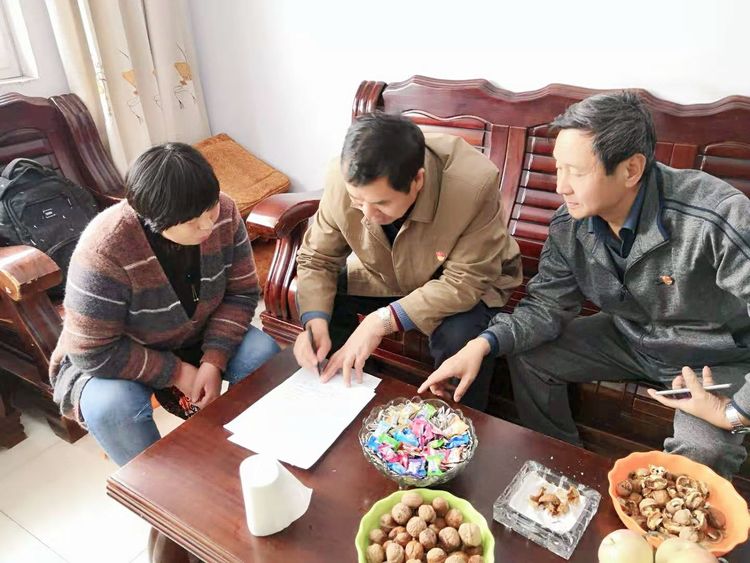 5bd6b0265c0a0.jpg 5bd6b0265c0a0.jpg